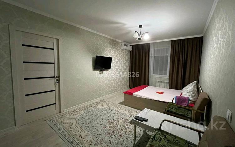 1-комнатная квартира · 35 м² · 2/5 этаж, Самал 31 — Возле Фиркана (Алатау) за 8 000 ₸ в Таразе — фото 2