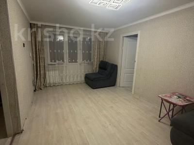3-комнатная квартира · 56.3 м² · 4/5 этаж, Майкудук, 12й микрорайон за 12 млн ₸ в Караганде, Алихана Бокейханова р-н