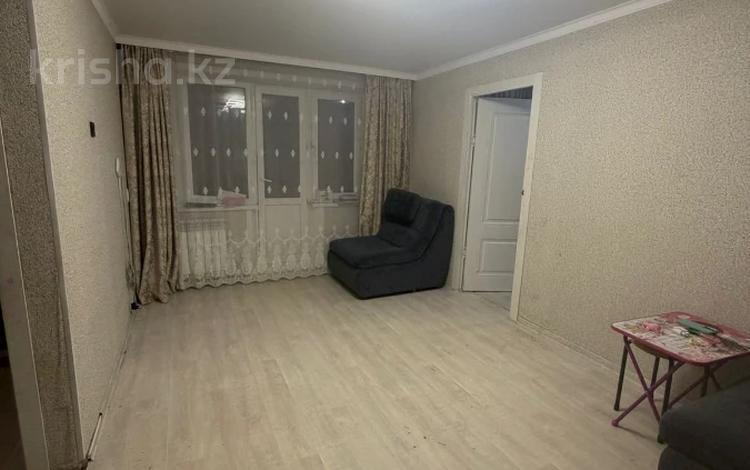 3-бөлмелі пәтер · 56.3 м² · 4/5 қабат, 12-шағынаудан, бағасы: 12 млн ₸ в Караганде, Алихана Бокейханова р-н — фото 7