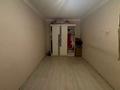 3-бөлмелі пәтер · 56.3 м² · 4/5 қабат, 12-шағынаудан, бағасы: 12 млн ₸ в Караганде, Алихана Бокейханова р-н — фото 4
