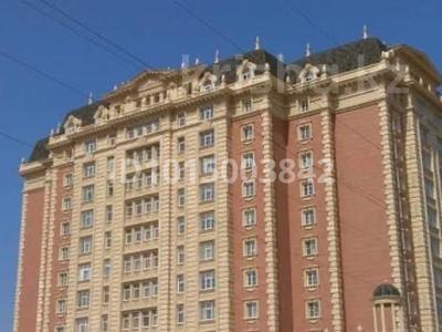 2-комнатная квартира · 100 м², Алии Молдагуловой 44 за 350 000 ₸ в Актобе