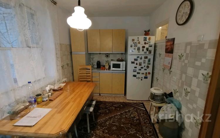 4-комнатная квартира · 100 м² · 1/5 этаж, Каратал 34 — Кафе "Ханшайым" за 35 млн ₸ в Талдыкоргане — фото 2