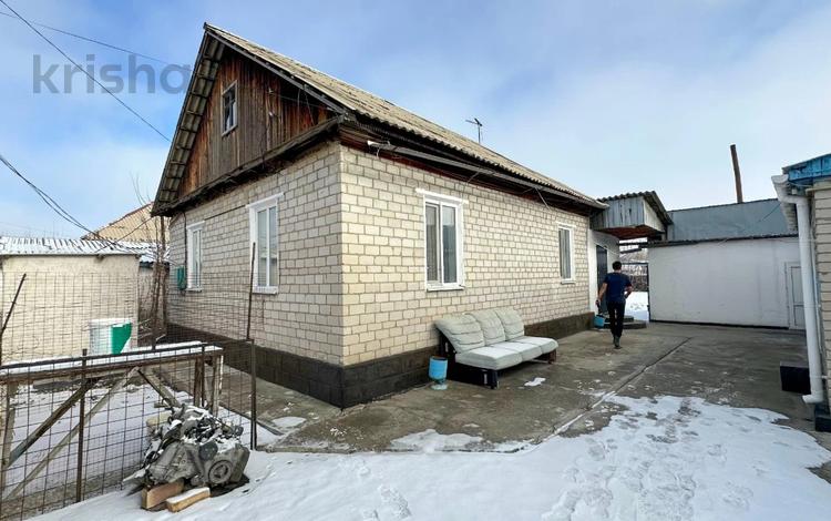 Жеке үй · 4 бөлме · 71.7 м² · 9.6 жүзд., Талдыкорган Еркин 111, бағасы: 25 млн ₸ — фото 32