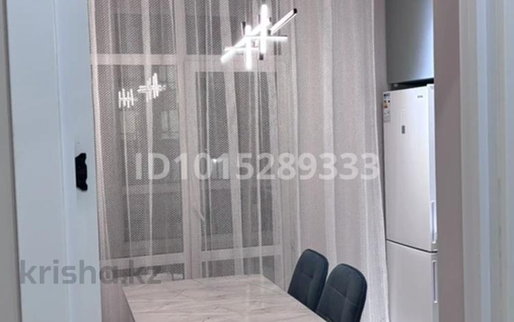 1-бөлмелі пәтер · 40 м² · 4/12 қабат, Толе Би, бағасы: 43 млн ₸ в Алматы, Алмалинский р-н — фото 2