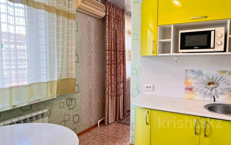 4-бөлмелі пәтер · 77 м² · 6/9 қабат, 27-шағынаудан, Язева 2, бағасы: 29.5 млн ₸ в Караганде, Казыбек би р-н — фото 19