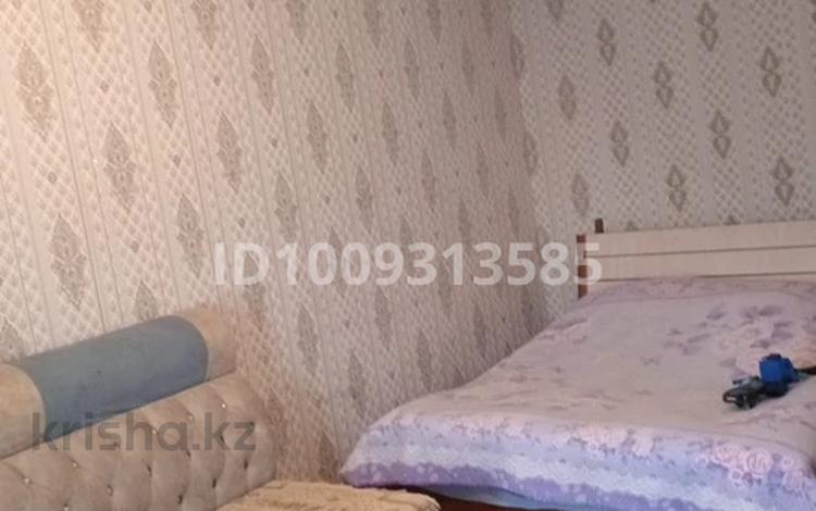 1-комнатная квартира · 30.3 м² · 2/5 этаж, мкр Каратау 21 за 9.5 млн ₸ в Таразе — фото 2