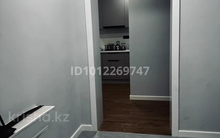 2-бөлмелі пәтер · 52 м² · 1/7 қабат, ул. Райымбек Батыра 161блок18, бағасы: 250 000 ₸ в Алматинской обл., Талгарский р-н — фото 2
