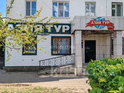 Еркін, кеңселер, дүкендер мен бутиктер, қоғамдық тамақтану орны, білім орталықтары · 40.6 м², бағасы: 35 млн 〒 в Уральске
