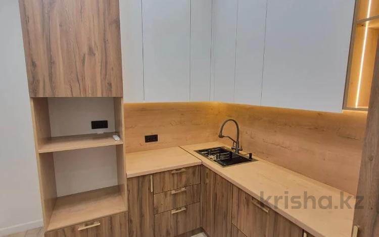 2-бөлмелі пәтер · 60 м² · 10/12 қабат, Е-15 16, бағасы: 40.9 млн ₸ в Астане, Нура р-н — фото 2