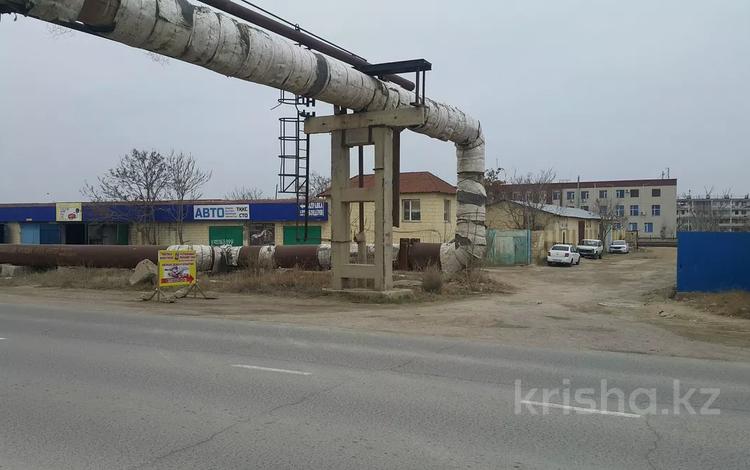 Өнеркәсіптік база · 51 сотық, 3Б мкр 42 — Рядом с АУЭС, бағасы: 220 млн ₸ в Актау — фото 144