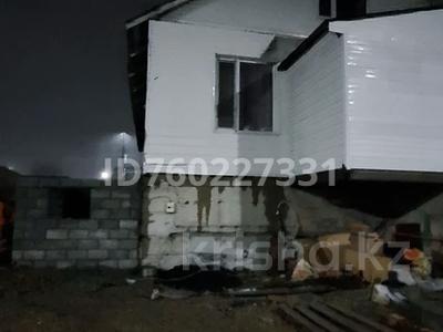 Отдельный дом · 5 комнат · 220 м² · 8 сот., Новосибирская 5 — 22мкр за 45 млн 〒 в Экибастузе