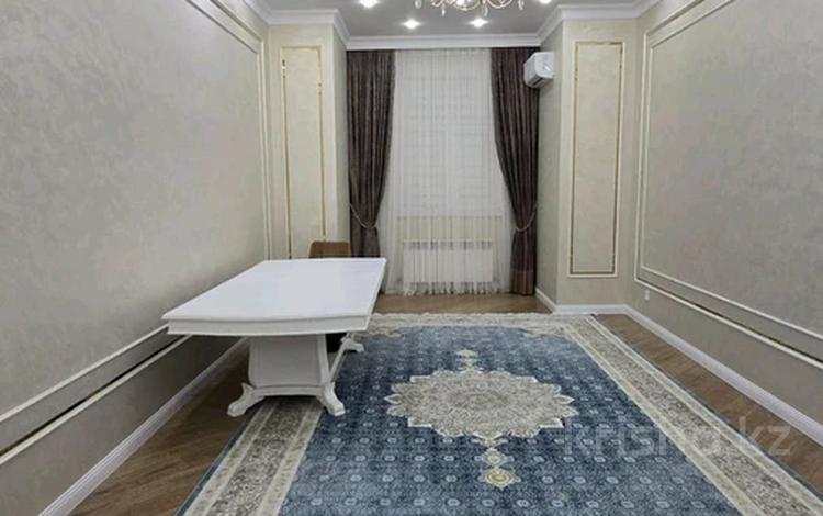 4-бөлмелі пәтер · 141 м² · 1/10 қабат, 17-й мкр, 18 А 5, бағасы: 67 млн ₸ в Актау — фото 2