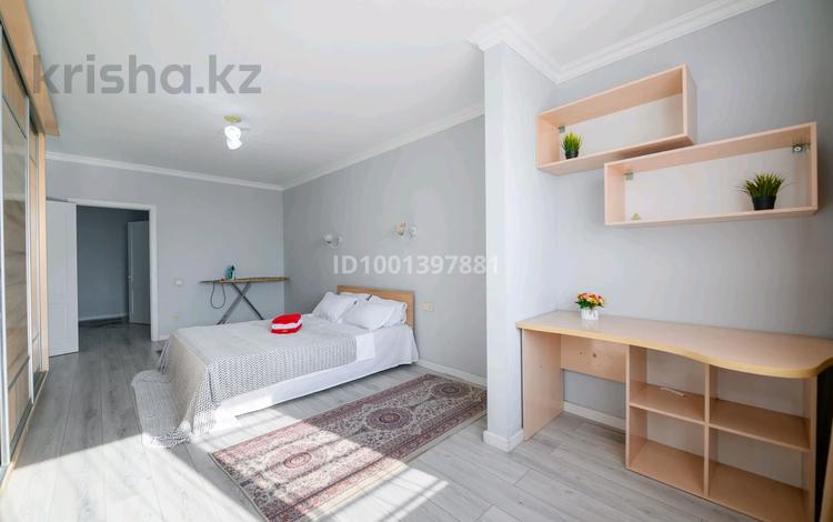 2-бөлмелі пәтер · 75 м² · 16/19 қабат, Брусиловского 167 — Брусиловский Есенжанова, бағасы: 18 000 ₸ в Алматы, Алмалинский р-н — фото 12