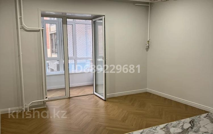 2-комнатная квартира, 57 м², 2/9 этаж, Ашимова 140 — Ашимова