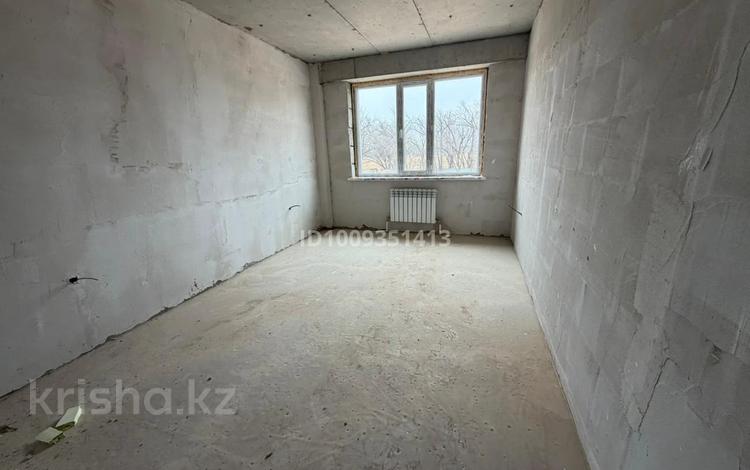 2-комнатная квартира · 55 м² · 3/5 этаж, 10 мкр 1 за 19.5 млн 〒 в Конаеве — фото 2