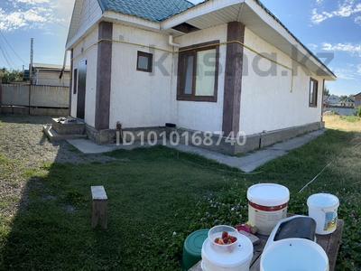 Отдельный дом · 4 комнаты · 90 м² · 10 сот., Акжазык — За областной больницей, возле санаторий за 24 млн ₸ в Талдыкоргане, Каратал