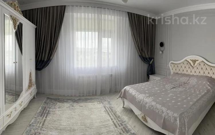 3-комнатная квартира, 150 м², 4/7 этаж, Жана гарышкер за 73.5 млн 〒 в Талдыкоргане — фото 2