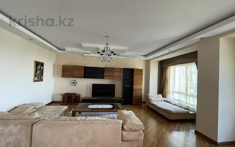 3-комнатная квартира · 125 м² · 11/13 этаж, Достык 97 за 750 000 ₸ в Алматы, Медеуский р-н — фото 2