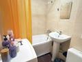 1-комнатная квартира · 32 м² · 1/5 этаж, Аманжолова 125/1 — Около кафе Марина остановка Юбелейная за 10 000 ₸ в Уральске — фото 6