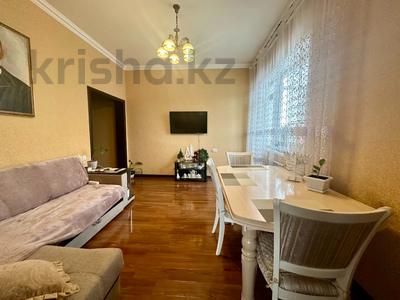 2-бөлмелі пәтер, 40 м², 2/3 қабат, мкр Юго-Восток, Муканова, бағасы: ~ 17.9 млн 〒 в Караганде, Казыбек би р-н