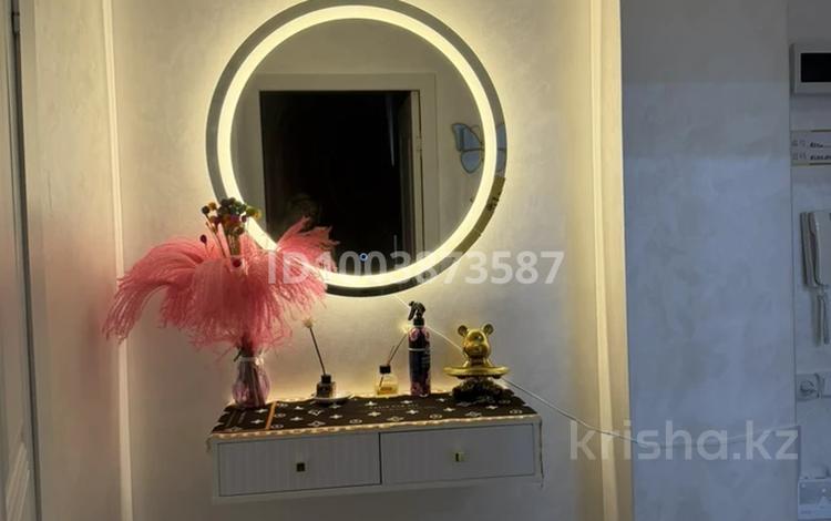 1-комнатная квартира · 45 м² · 9/9 этаж, мкр Нурсая, проспект Елорда 6/6, блок 13 за 14 000 ₸ в Атырау — фото 75