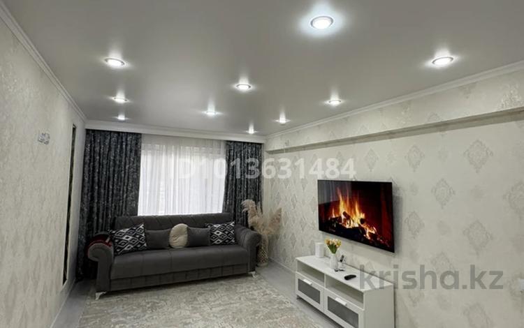 3-комнатная квартира · 59 м² · 1/5 этаж, 26 3 — Привокзальный 5,26 за 19 млн ₸ в Атырау, мкр Привокзальный-5 — фото 2