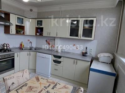 3-комнатная квартира · 71.8 м² · 6/9 этаж, мкр Аксай-2 39 — Момушулы -маргулан за 47.5 млн 〒 в Алматы, Ауэзовский р-н