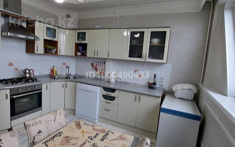 3-бөлмелі пәтер · 71.8 м² · 6/9 қабат, мкр Аксай-2 39 — Момушулы -маргулан, бағасы: 49.5 млн ₸ в Алматы, Ауэзовский р-н — фото 82