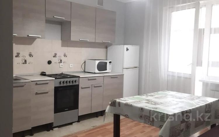 1-бөлмелі пәтер · 52 м² · 4/9 қабат, Сыганак 33 — Сауран и Достык, бағасы: 30 млн ₸ в Астане, Есильский р-н — фото 2