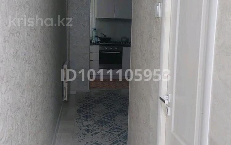 3-бөлмелі пәтер · 80 м² · 1/5 қабат, 12-й мкр 17а — 12-17а, бағасы: 200 000 ₸ в Актау — фото 2