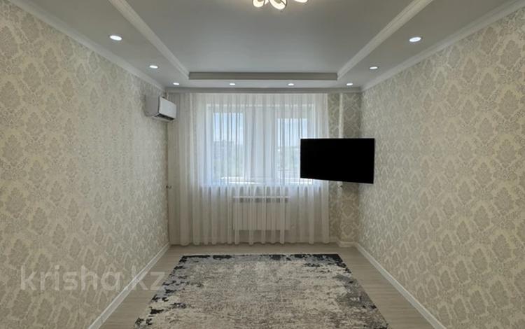 2-комнатная квартира · 60 м² · 5/9 этаж, Есет Батыра 106А — район Электрон за 22.5 млн ₸ в Актобе — фото 2