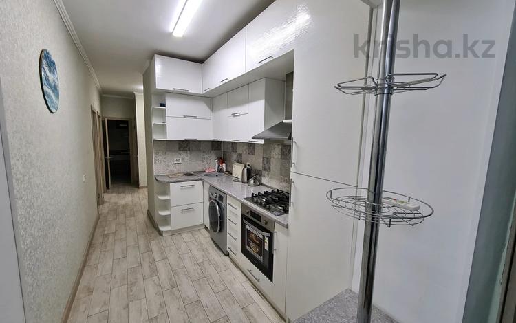 2-бөлмелі пәтер · 70 м² · 3/5 қабат, 1 мая 35, бағасы: 13 000 ₸ в Шымкенте, Абайский р-н — фото 2