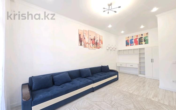1-комнатная квартира · 45 м² · 9/9 этаж, Казыбек би 3, 3/1, 3/2 за 200 000 ₸ в Астане, Нура р-н — фото 2