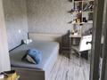 4-комнатная квартира · 63 м² · 5/5 этаж, Майкудук, Майкудук, 17й микрорайон 40 за 18 млн ₸ в Караганде, Алихана Бокейханова р-н — фото 2