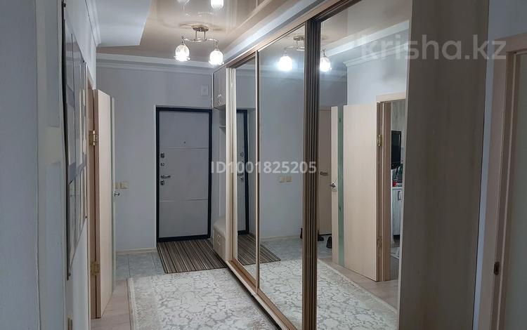 3-бөлмелі пәтер · 91 м² · 2/9 қабат, Синицына 5А, бағасы: 40.5 млн ₸ в Семее — фото 2