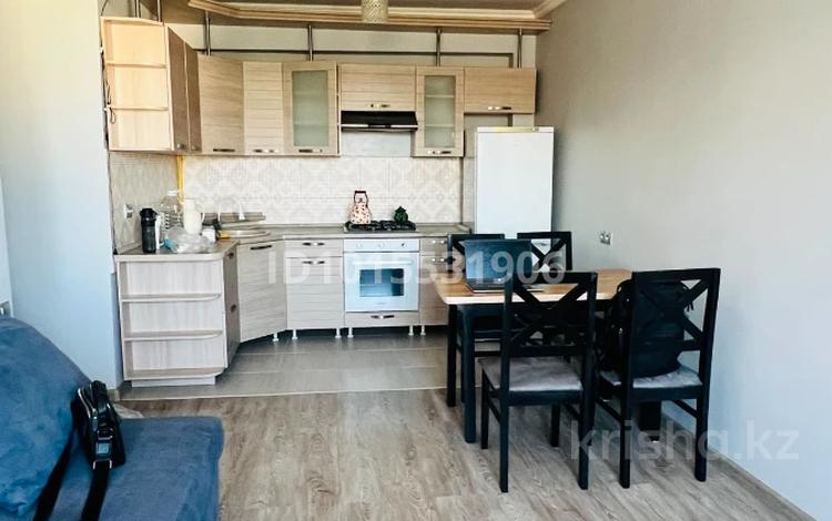 2-комнатная квартира · 48 м² · 5/6 этаж, Кенесары хана 83/1 за 250 000 ₸ в Алматы, Бостандыкский р-н — фото 2