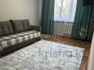 Аренда квартир посуточно в Актюбинской обл.: 3-комнатная квартира · 60 м² · 2/5 этаж · посуточно, мкр 5 160 — Есет батыра - Молдагулова за 17 000 〒 3-комнатная квартира · 60 м² · 2/5 этаж · посуточно, мкр 5 160 — Есет батыра - Молдагулова за 17 000 〒 в Актобе, мкр 5