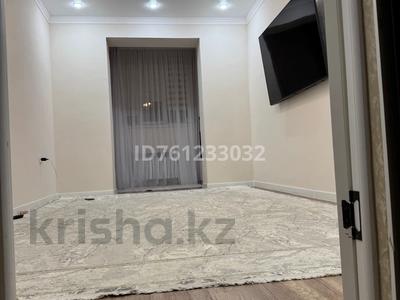 1-бөлмелі пәтер · 45 м² · 5/5 қабат, 16-й мкр 86 — Рядом Байтерек Дина супермаркет садик школа все есть электр газ вода проблема нету, бағасы: 13.8 млн ₸ в Актау