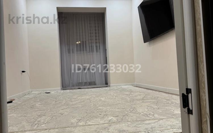 1-бөлмелі пәтер · 45 м² · 5/5 қабат, 16-й мкр 86 — Рядом Байтерек Дина супермаркет садик школа все есть электр газ вода проблема нету, бағасы: 13.8 млн ₸ в Актау — фото 3