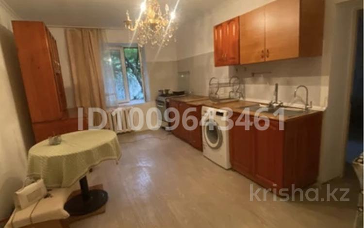 2-комнатная квартира · 52 м² · 1/4 этаж, мкр №1 68а за 28 млн ₸ в Алматы, Ауэзовский р-н — фото 2