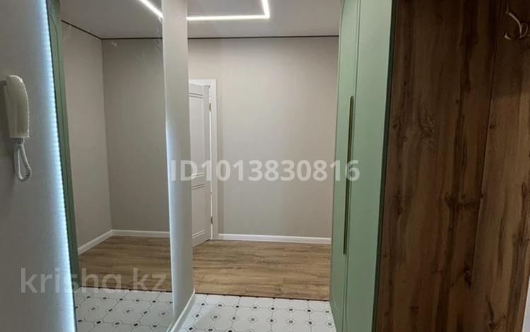 3-бөлмелі пәтер · 58 м² · 9/9 қабат, Туран 55/16 — Төлеби-Орынбор, бағасы: 43 млн ₸ в Астане, Нура р-н — фото 2