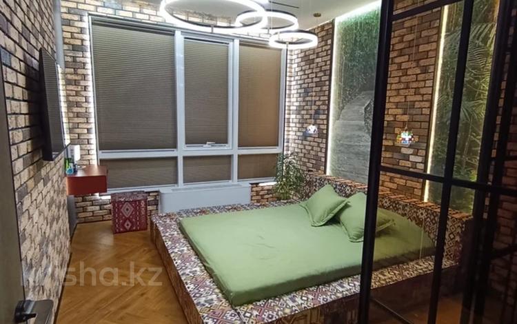 3-бөлмелі пәтер · 70 м² · 19/33 қабат, Аль-фараби 15/1, бағасы: 800 000 ₸ в Алматы, Бостандыкский р-н — фото 2