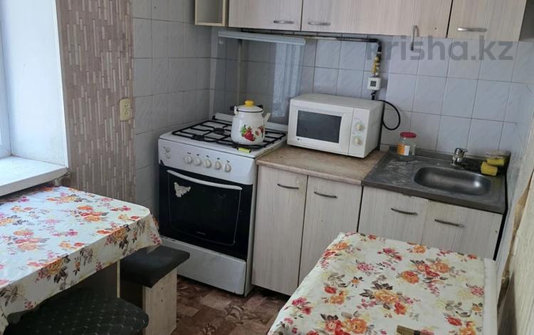 1-комнатная квартира · 35 м² · 2/5 этаж, 3микр 10 за 130 000 ₸ в Конаеве — фото 2