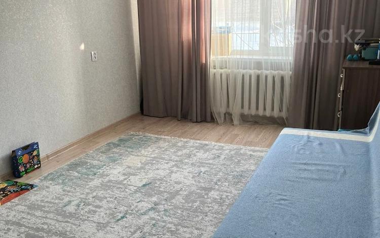 1-комнатная квартира, 34 м², 1/9 этаж, Уалиханова за 10.5 млн 〒 в Петропавловске — фото 2