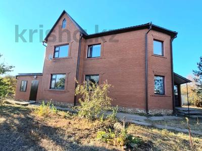 Отдельный дом · 5 комнат · 240.1 м² · 10 сот., Мичурина, Придорожная за 70 млн 〒 в Уральске