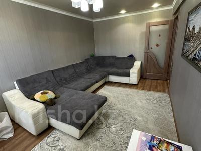 4-комнатная квартира · 85 м² · 3/5 этаж, Утепова 31/3 за 35.5 млн 〒 в Усть-Каменогорске