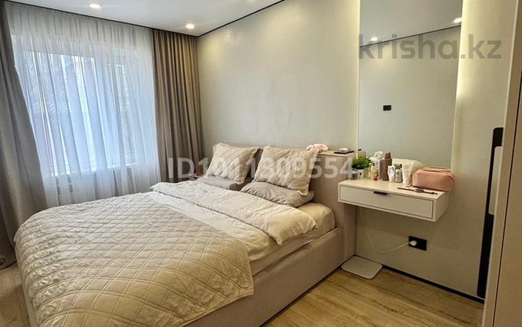 3-комнатная квартира · 65 м² · 3/5 этаж, Майкудук, Мкр Восток-3 17 за 30 млн ₸ в Караганде, Алихана Бокейханова р-н — фото 2