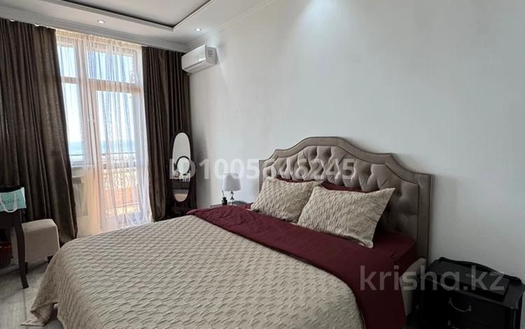 2-бөлмелі пәтер · 102.5 м² · 11/14 қабат, 17-й мкр, 17 мкрн 7, бағасы: 50 млн ₸ в Актау — фото 2