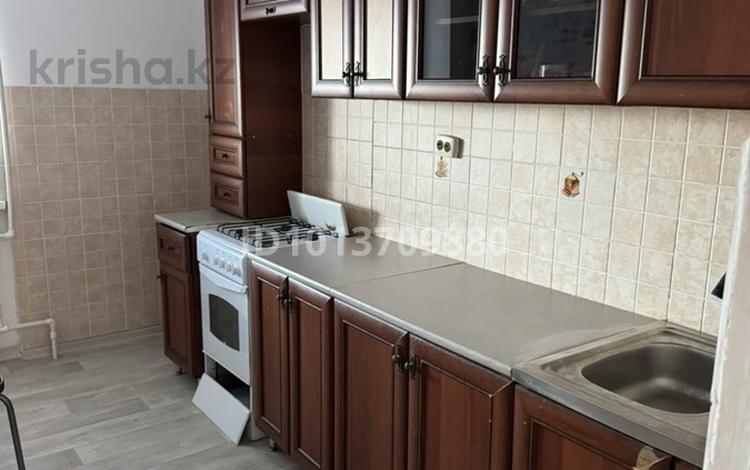 2-бөлмелі пәтер · 60 м² · 7/10 қабат, Набережная 82 — Набережная-Кунаева, бағасы: 18 млн ₸ в Актобе — фото 2
