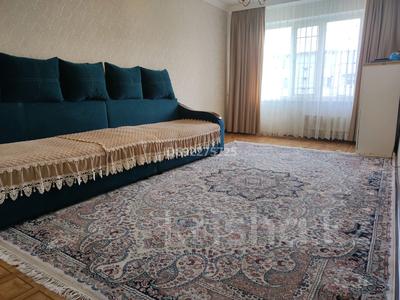 2-комнатная квартира, 54 м², 4/5 этаж, мкр Аксай-3Б — Толеби Яссауи за 33.5 млн 〒 в Алматы, Ауэзовский р-н
